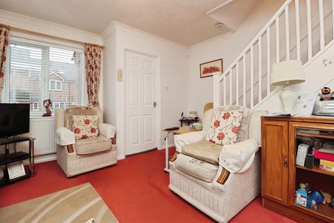2 bedroom end of terrace house for sale, Kings Court, Desborough, Kettering