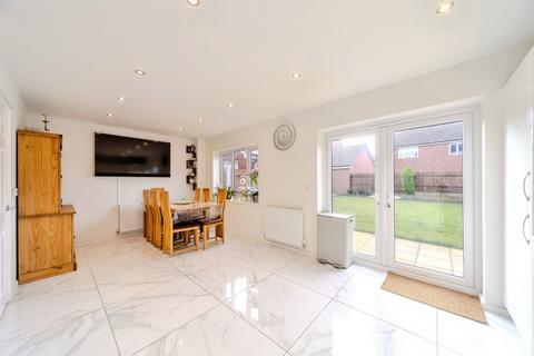4 bedroom detached house for sale, Knibb Drive, Hanslope, Milton Keynes