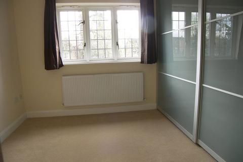 2 bedroom semi-detached house to rent, Off Post House Lane, Bookham