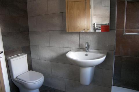 2 bedroom semi-detached house to rent, Off Post House Lane, Bookham
