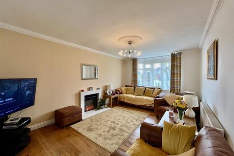 3 bedroom detached house for sale, Wernddu Road, Ammanford