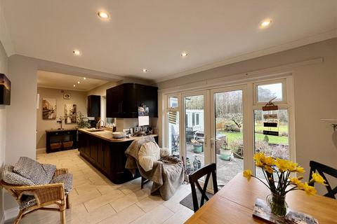 3 bedroom detached house for sale, Wernddu Road, Ammanford
