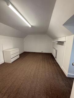 2 bedroom apartment to rent, london, E4