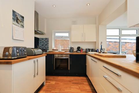 3 bedroom detached house for sale, James Road, Kidderminster