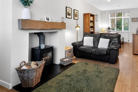 Stamperland Gardens, Clarkston, Glasgow