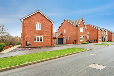 3 bedroom detached house for sale, Maxfield Drive, Shrewsbury, SY2