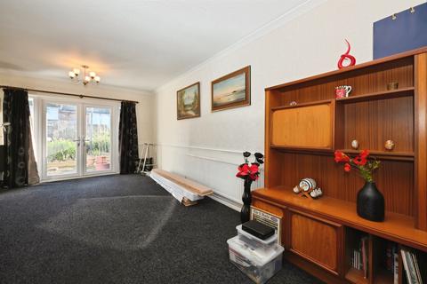 undefined, Chapel Fields, HARLOW