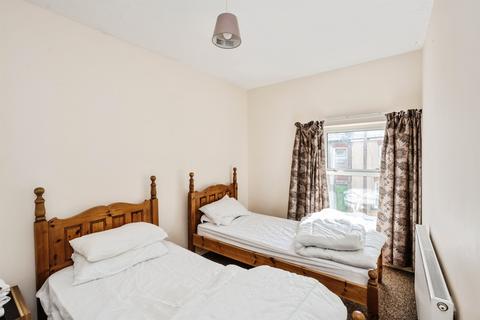 3 bedroom terraced house for sale, Roman Road, Banwen, Neath