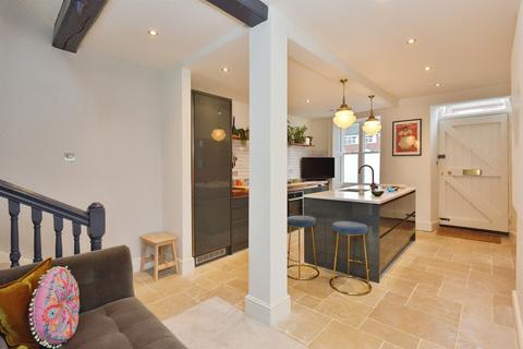 4 bedroom end of terrace house for sale, High Street, Stony Stratford, MILTON KEYNES