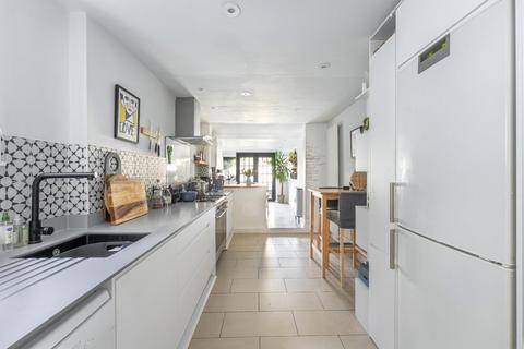 3 bedroom terraced house for sale, Darwin Road, Ealing