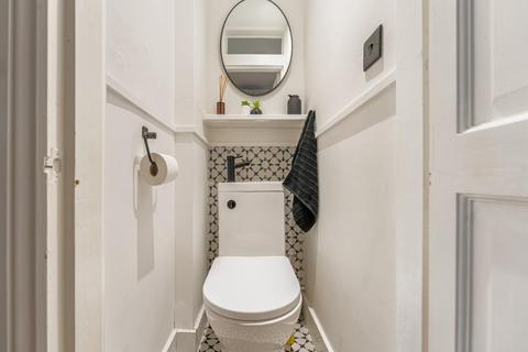 3 bedroom terraced house for sale, Darwin Road, Ealing