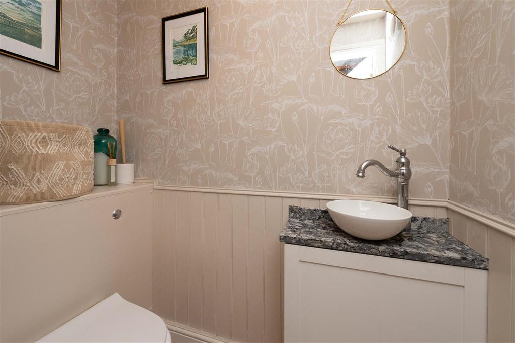 Holly Cottage PFP (20 of 42).jpg