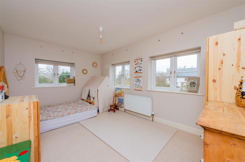 Holly Cottage PFP (1 of 42).jpg