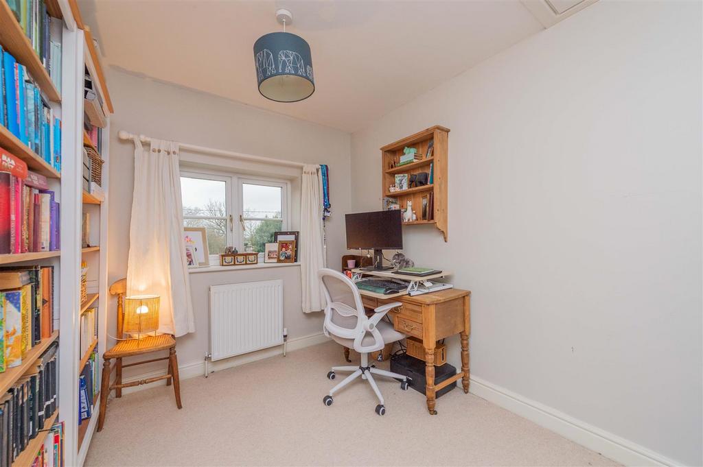 Holly Cottage PFP (8 of 42).jpg