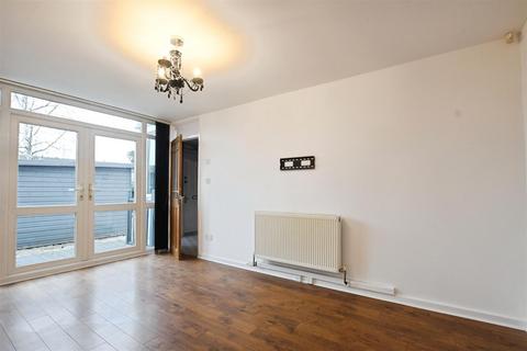undefined, Logan Close, Bransholme, HULL