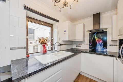 1 bedroom retirement property for sale, Clarence Parade, Southsea