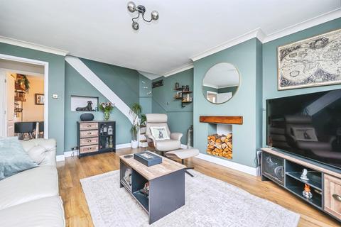 2 bedroom semi-detached house for sale, Turner Drive, Giltbrook, Nottingham