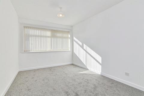 undefined, Kent Close, Pudsey