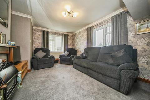 2 bedroom semi-detached house for sale, Edgar Avenue, Stowmarket