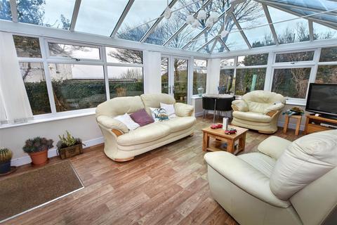 4 bedroom detached bungalow for sale, Park Road, Redruth