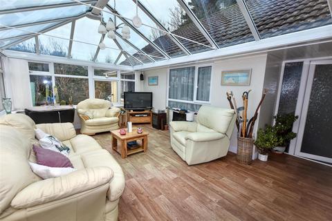 4 bedroom detached bungalow for sale, Park Road, Redruth