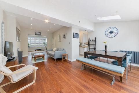 3 bedroom terraced house for sale, Craignair Road, LONDON