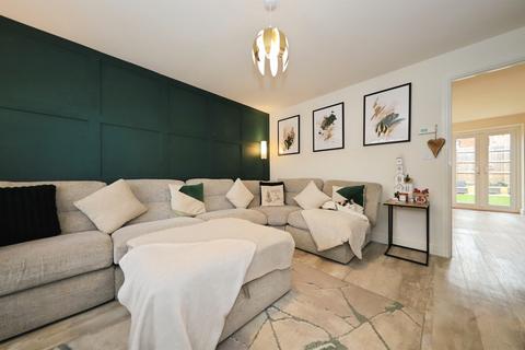 3 bedroom semi-detached house for sale, Black Pear Drive, Stourport-On-Severn