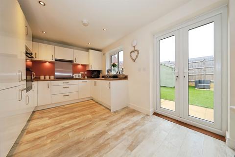 3 bedroom semi-detached house for sale, Black Pear Drive, Stourport-On-Severn