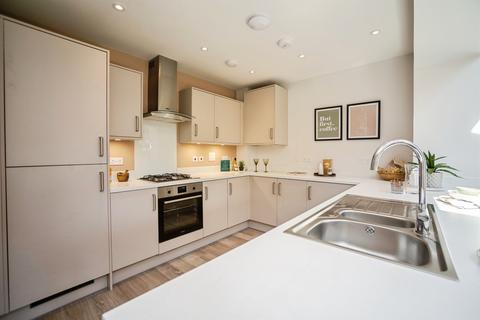 3 bedroom semi-detached house for sale, Edgelake, Sittingbourne