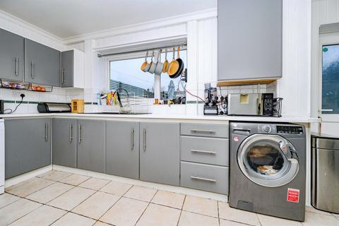 2 bedroom terraced house for sale, Hill Common, Hemel Hempstead