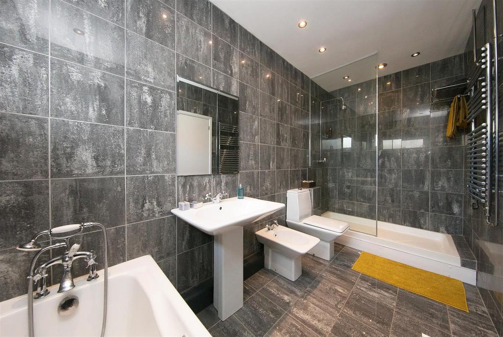 RW F3 Lake View Ct. 1432.jpg