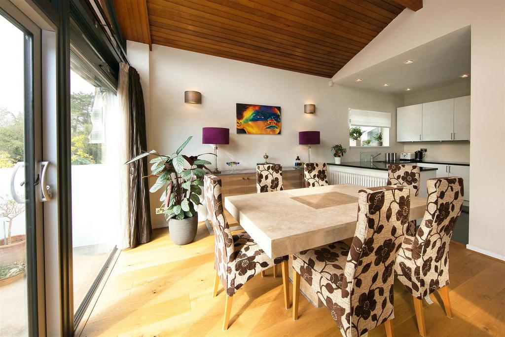 RW F3 Lake View Ct. 1417.jpg
