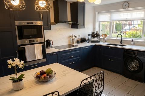 undefined, Oak Apple Close, Stourport-On-Severn