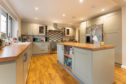 undefined, Marina Road, Salisbury SP4