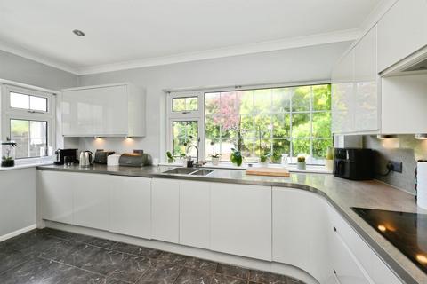 undefined, Fanshawe Crescent, Ware