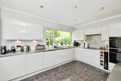 undefined, Fanshawe Crescent, Ware