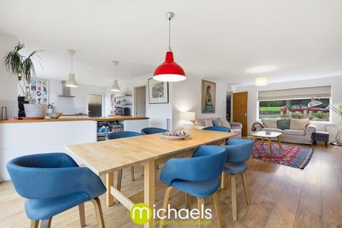 4 bedroom detached house for sale, Marlowe Way, Colchester, CO3