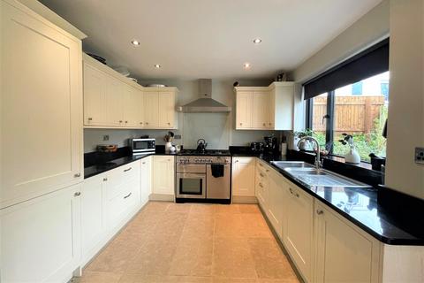 undefined, Church Hill, Pinhoe, EXETER