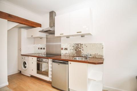 1 bedroom terraced house for sale, Bertha Street, Farsley, Leeds, LS28