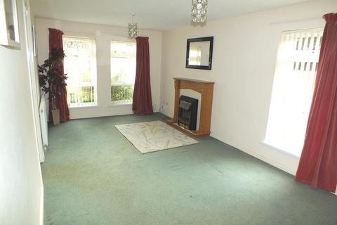 2 bedroom flat to rent, Wolston Close, Shirley B90