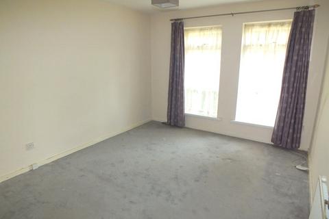 2 bedroom flat to rent, Wolston Close, Shirley B90