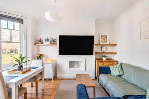 2 bedroom apartment for sale, Frobisher Road, London, N8