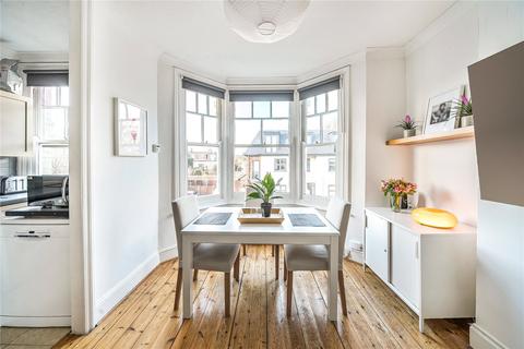 2 bedroom apartment for sale, Frobisher Road, London, N8