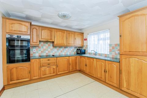 3 bedroom detached bungalow for sale, Yokine Gardens, Guyhirn, Wisbech