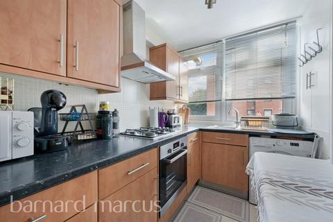 Colson Way, London