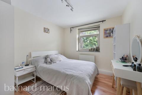 1 bedroom flat for sale, Colson Way, London