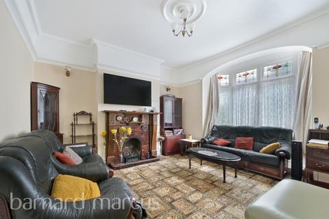 3 bedroom terraced house for sale, Nimrod Road, London