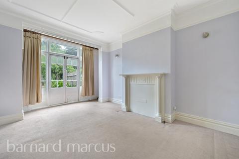 3 bedroom terraced house for sale, Nimrod Road, London