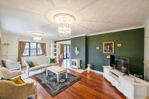 5 bedroom detached bungalow for sale, Slay Pit Close, Hatfield Woodhouse, Doncaster