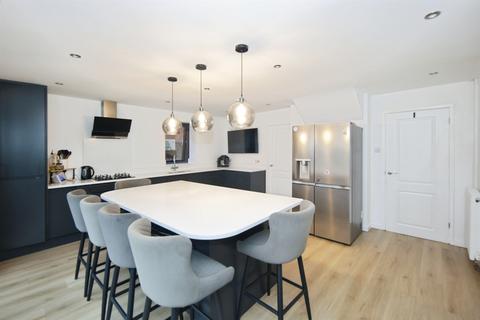 4 bedroom detached house for sale, Wilton Road, Balsall Common, Coventry